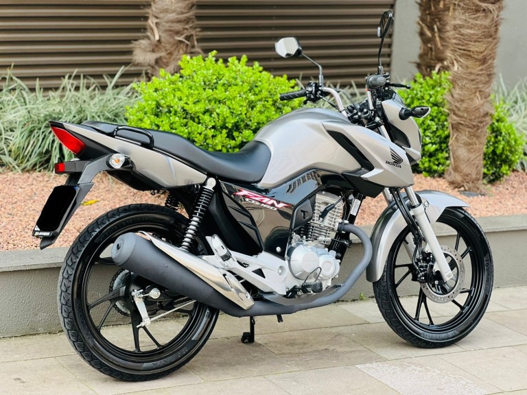 HONDA - CG 160 - 2022/2023 - Prata - R$ 18.600,00