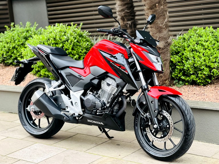 HONDA - CB 300F TWISTER - 2023/2023 - Vermelha - Sob Consulta