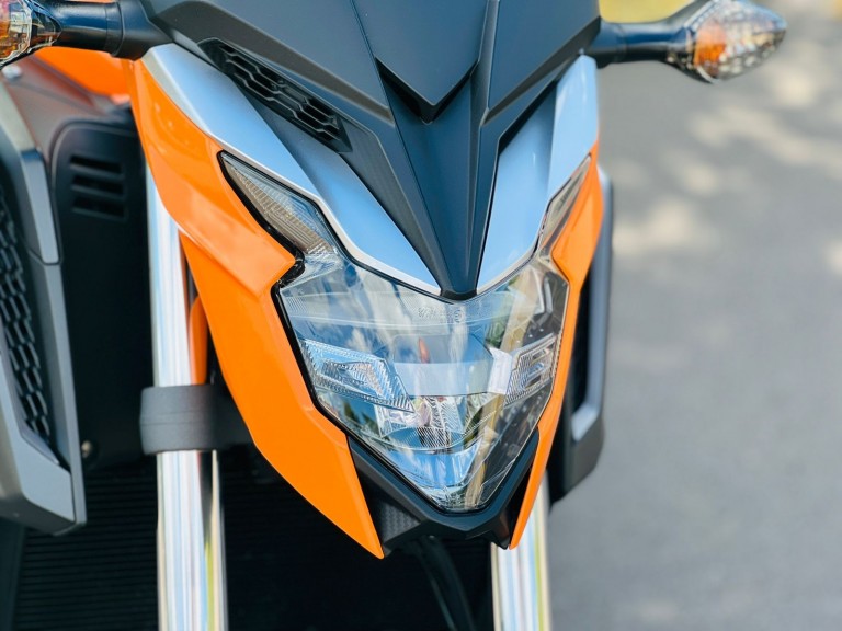 HONDA - CB 650 - 2019/2019 - Laranja - R$ 46.800,00