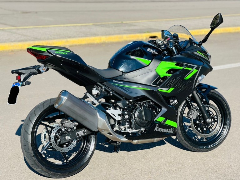 KAWASAKI - NINJA 400 - 2019/2019 - Preta - R$ 29.500,00