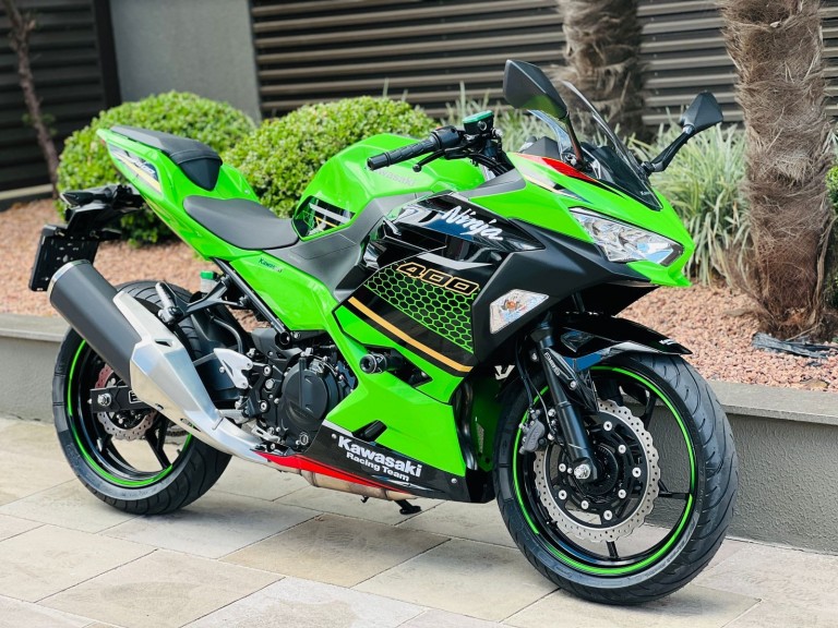 KAWASAKI - NINJA 400 - 2020/2020 - Verde - R$ 30.800,00