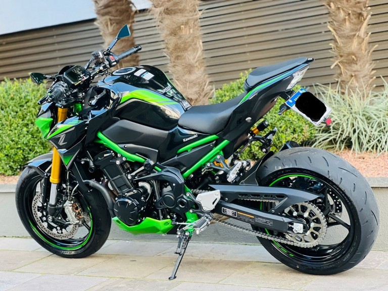 KAWASAKI - Z900 - 2022/2022 - Preta - R$ 59.500,00