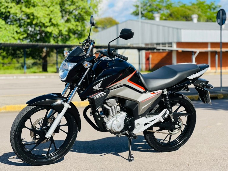 HONDA - CG 160 - 2017/2018 - Preta - R$ 14.000,00