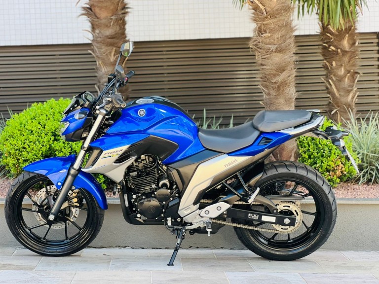 YAMAHA - FAZER - 2021/2021 - Azul - R$ 20.800,00