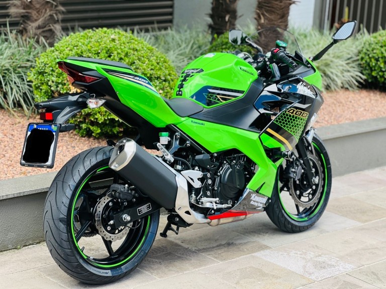 KAWASAKI - NINJA 400 - 2020/2020 - Verde - R$ 30.800,00