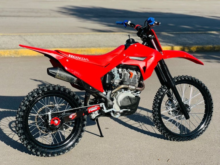 HONDA - CRF 230F - 2015/2015 - Vermelha - Sob Consulta