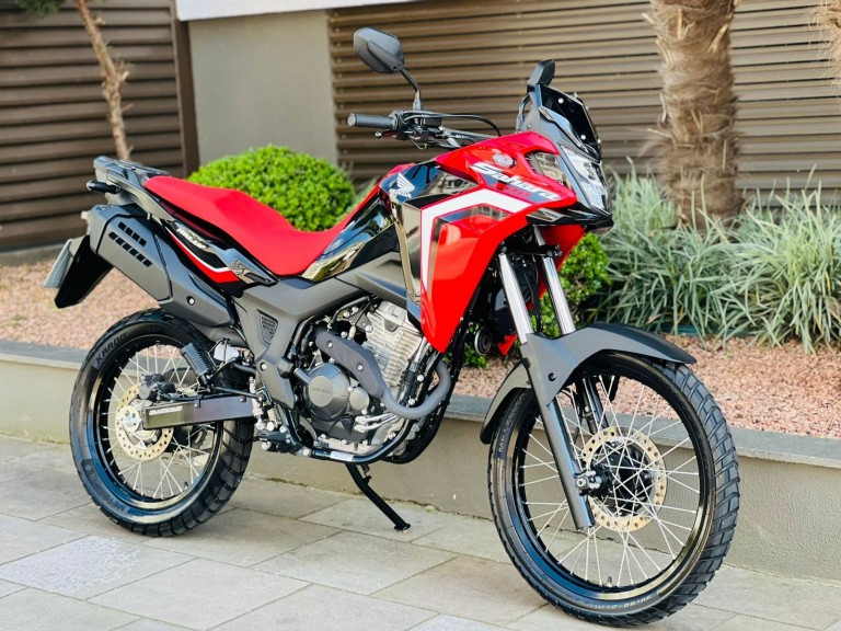 HONDA - XRE 300 - 2024/2025 - Vermelha - R$ 33.500,00