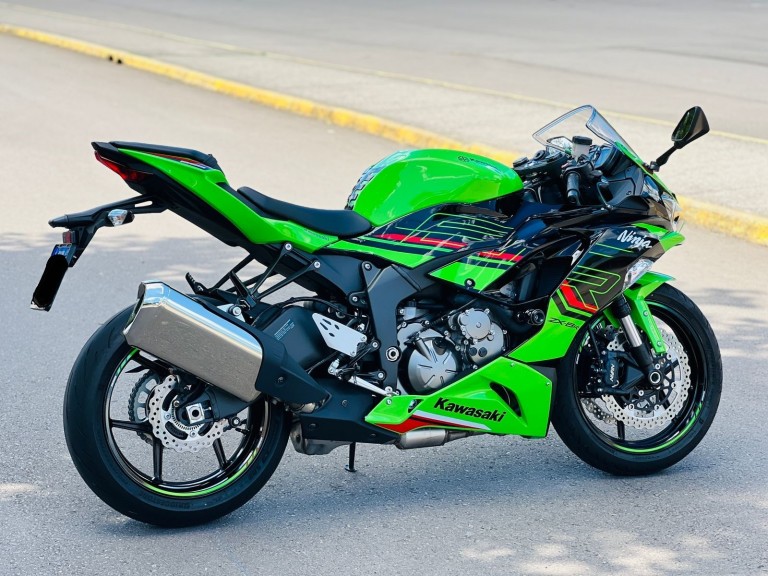 KAWASAKI - NINJA ZX-6R 636 - 2023/2023 - Verde - R$ 68.800,00