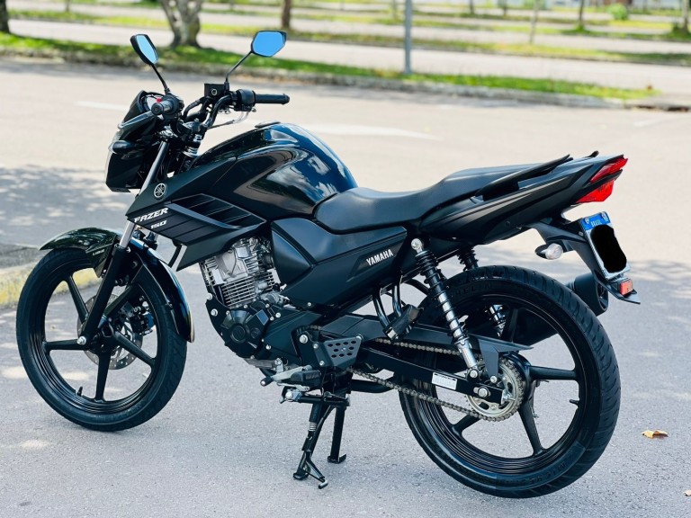 YAMAHA - FAZER - 2022/2022 - Preta - R$ 16.800,00