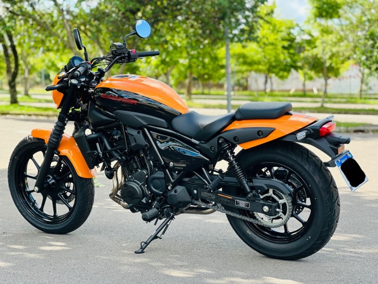 KAWASAKI - ELIMINATOR 500 SE - 2024/2025 - Laranja - R$ 45.490,00