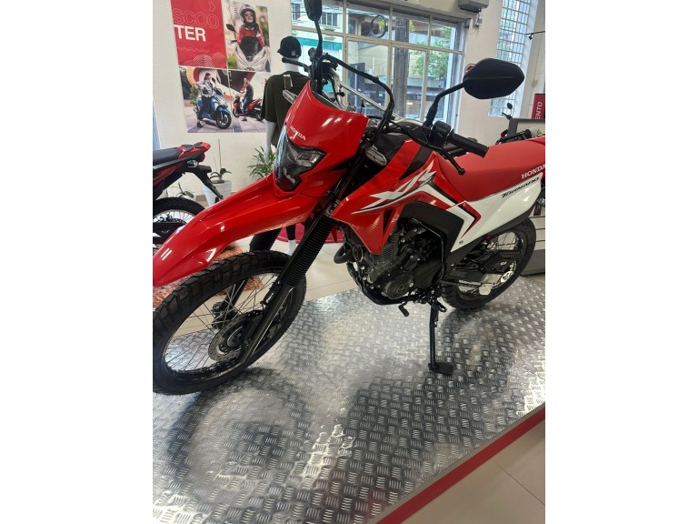 HONDA - XR 300L TORNADO - 2024/2025 - Vermelha - R$ 34.190,00