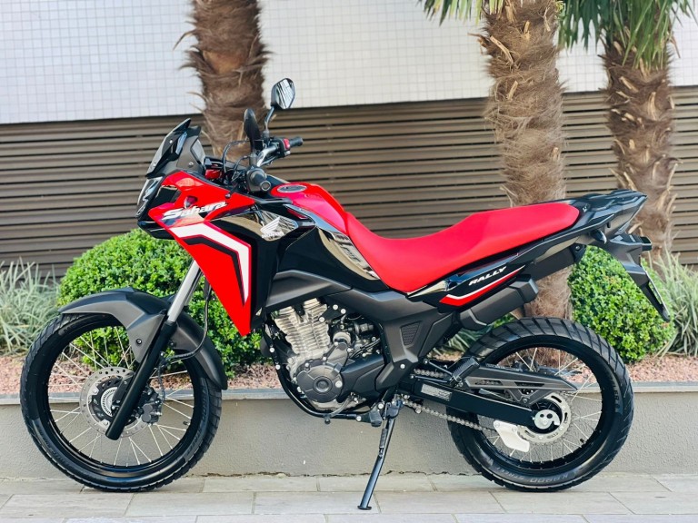 HONDA - XRE 300 - 2024/2025 - Vermelha - R$ 33.500,00