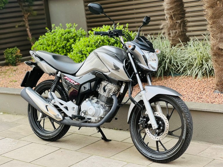 HONDA - CG 160 - 2022/2023 - Prata - R$ 18.600,00