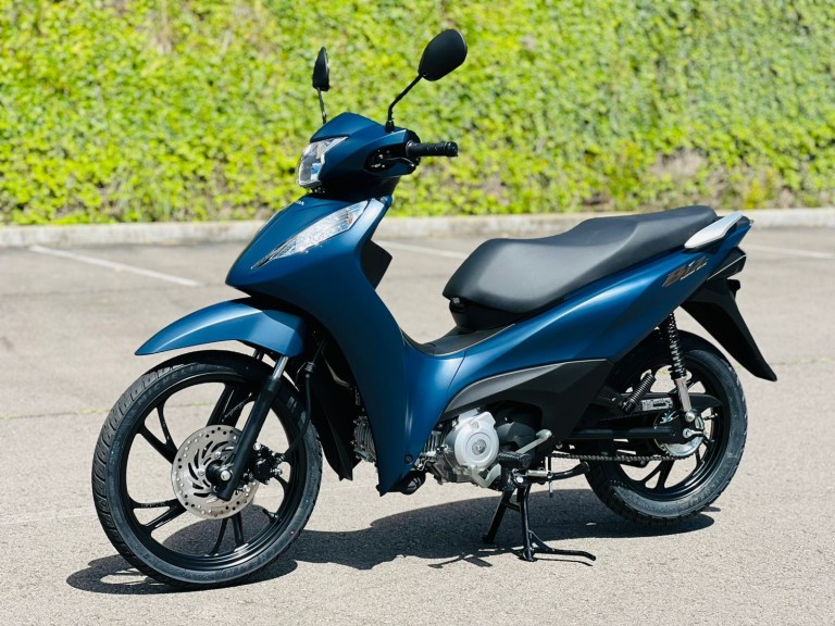 HONDA - BIZ 125 - 2025/2025 - Azul - R$ 19.990,00