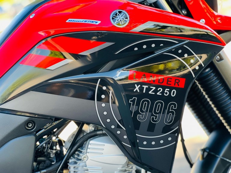 YAMAHA - XTZ 250 - 2022/2023 - Vermelha - R$ 26.500,00